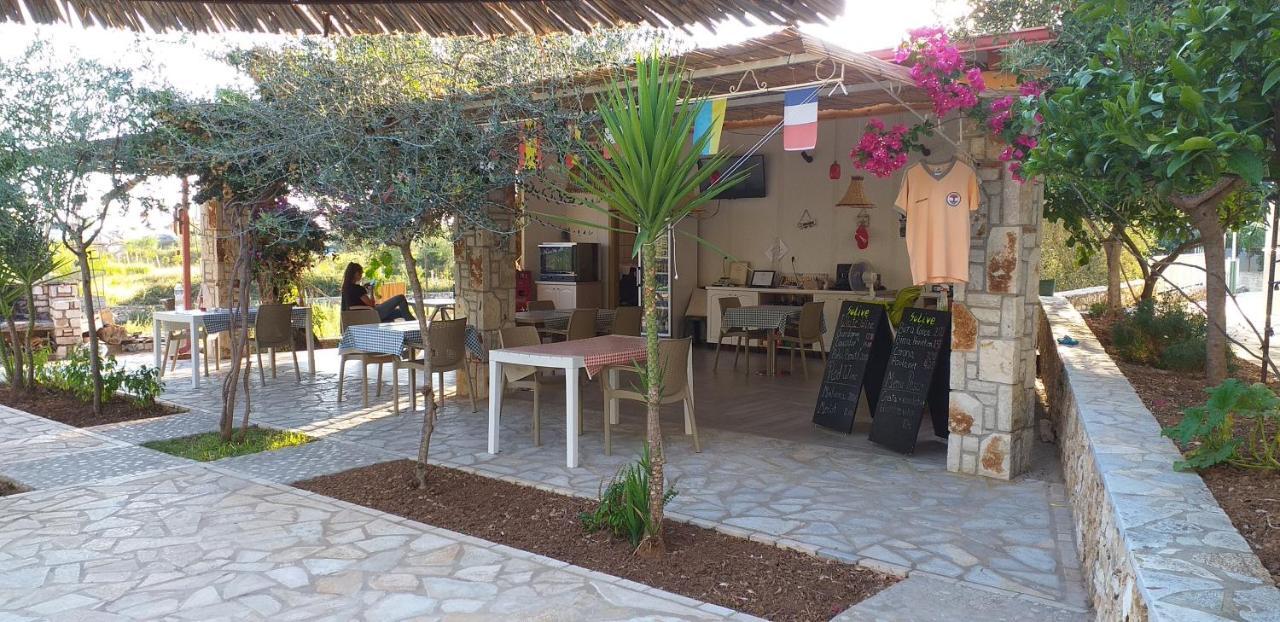 Guest House Solive Himare Exterior photo