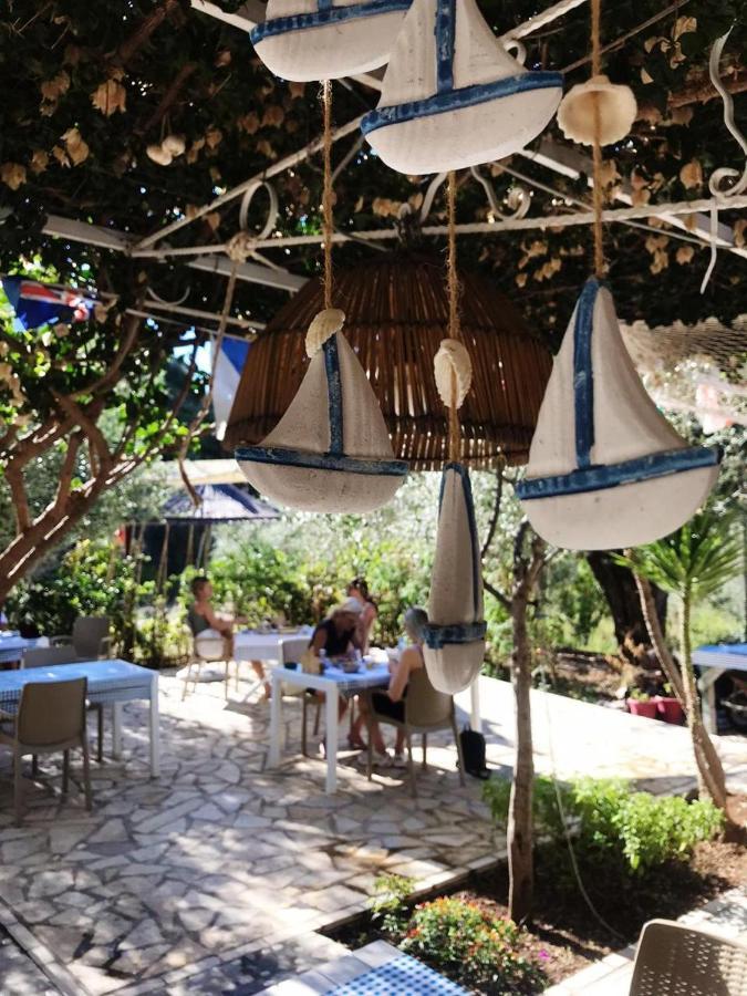 Guest House Solive Himare Exterior photo