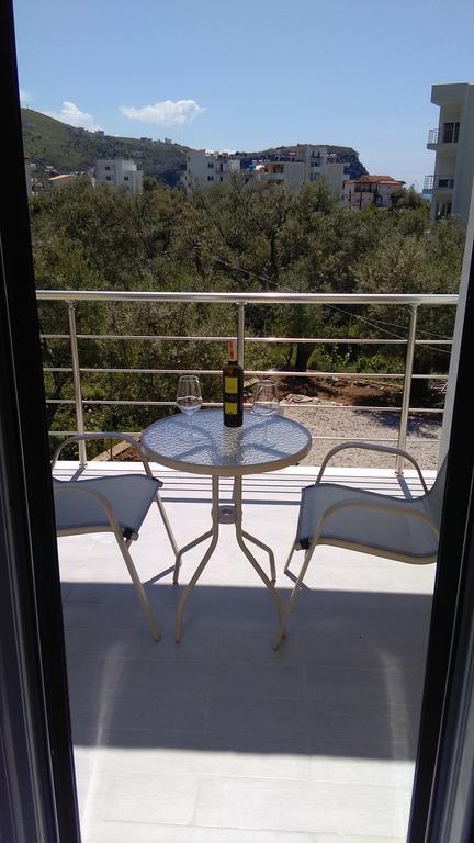 Guest House Solive Himare Exterior photo